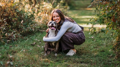 La Cagnolina Più Adorabile del Mondo del 2024 è una Dolce Pit Bull che ‘Non Ha Mai Incontrato uno Sconosciuto’