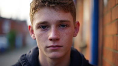 Volevo punire il figlio di mio marito, ma la sua reazione mi ha lasciato senza parole…