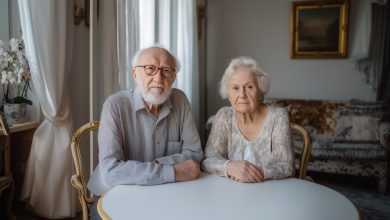 Non avrei mai pensato che mi sarei nascosto dai miei nipoti, ma prendersi cura di loro è diventato un dovere, e questa era una misura obbligata Non avrei mai pensato che mi sarei nascosto dai miei nipoti, ma prendersi cura di loro è diventato un dovere, e questa era una misura obbligata