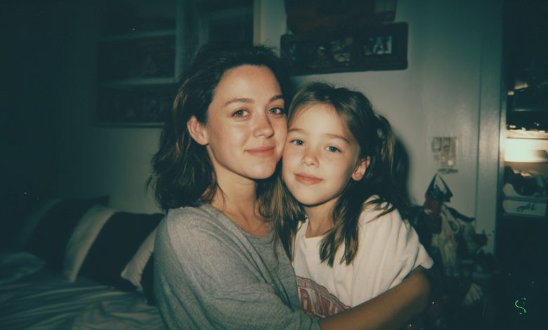 La mamma mi ha abbandonato quando avevo 8 anni e per molti anni ha fatto finta che io non esistessi per lei. Ma un giorno ha chiamato – e le sue parole hanno sconvolto tutto ciò in cui credevo…