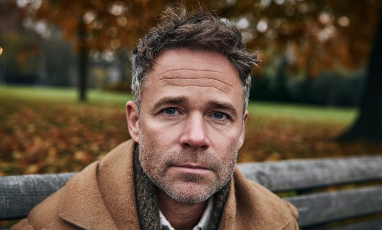 Ho pagato per l’istruzione di sei figli, e poi ho scoperto che nessuno di loro è mio — ho accusato mia moglie di tradimento, finché lei non mi ha consegnato una busta che ha cambiato tutto Ho pagato per l’istruzione di sei figli, e poi ho scoperto che nessuno di loro è mio — ho accusato mia moglie di tradimento, finché lei non mi ha consegnato una busta che ha cambiato tutto