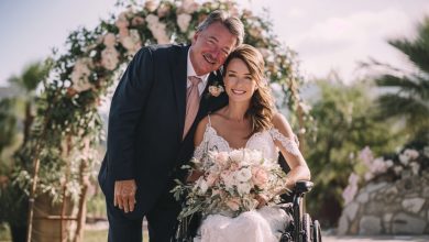 Ho adottato una bambina in sedia a rotelle. E 23 anni dopo, al suo matrimonio, una sconosciuta si è avvicinata a me e ha detto: “Non hai idea di cosa lei ti nasconda”…