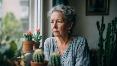 Mio figlio mi supplicava di vendere l’appartamento e in quel momento ho capito che per lui non ero una madre, ma una semplice pedina di scambio…