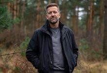 Mio marito si è dimenticato del mio anniversario  e è andato a pescare con gli amici. Al suo ritorno a casa lo aspettava una sorpresa che gli avevo preparato…