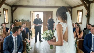 Lo sposo non si è presentato al matrimonio — al suo posto sono entrati degli agenti di polizia