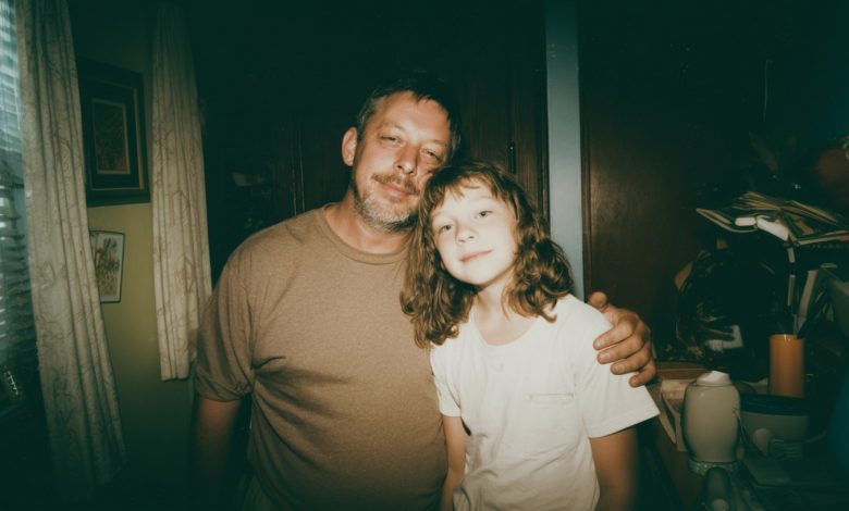 Per dieci anni ho cresciuto la figlia della mia amata defunta — e nel Giorno del Ringraziamento ha detto che se ne sarebbe andata dal padre biologico Per dieci anni ho cresciuto la figlia della mia amata defunta — e nel Giorno del Ringraziamento ha detto che se ne sarebbe andata dal padre biologico