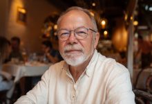 «Sei invecchiata e io sono ancora un aquila» — mi ha detto con un sorrisetto mio marito (60 anni) durante la cena. Non ho sopportato un tale insulto nei miei confronti e ho deciso di sistemare le cose…