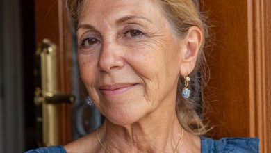 Un uomo mi ha invitato a una “cena romantica” dopo due mesi di frequentazione — ma invece di candele e cibo, ho visto un lavandino pieno di piatti sporchi. E quello che ho fatto dopo — non se lo aspettava di certo…