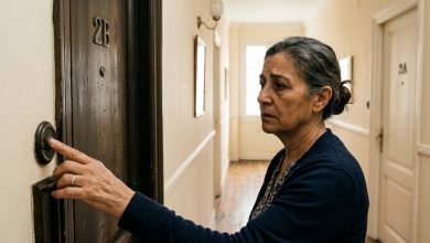 Mio figlio mi ha chiesto di trasferirgli la proprietà del mio appartamento. Ha detto: “Mamma, vivrai ancora qui, non cambierà niente.”