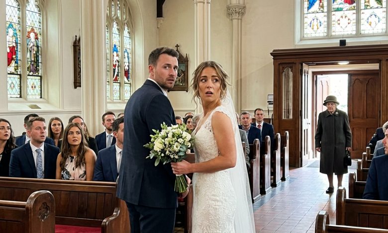 Al mio matrimonio, è apparsa un’anziana sconosciuta e ha indicato il mio futuro marito con il dito