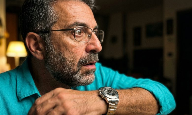 Mia moglie mi aveva chiesto di non aprire il suo vecchio portatile — ho resistito per un mese, ma una notte l’ho aperto e non sono più riuscito a chiuderlo fino all’alba Mia moglie mi aveva chiesto di non aprire il suo vecchio portatile — ho resistito per un mese, ma una notte l’ho aperto e non sono più riuscito a chiuderlo fino all’alba