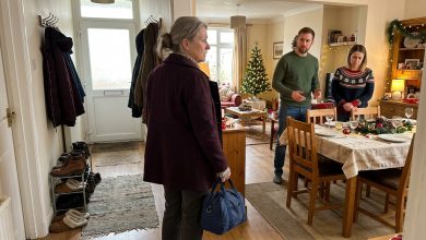 Ho trasferito il mio appartamento a mio nipote perché mio figlio ha detto che sarebbe stato meglio per le tasse. Ora, quando voglio venire per le vacanze, mia nuora dice che non c’è posto.