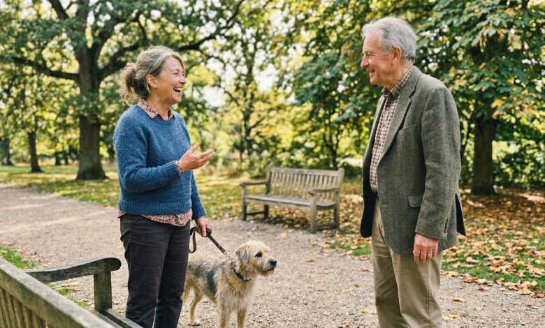 Ho incontrato lui mentre portavo il cane a passeggio nel parco. Ho 63 anni e pensavo che non avrei mai più guardato nessuno. Mia figlia dice che mi sto rendendo ridicola. Non mi sono sentita così viva da anni.Ho incontrato lui mentre portavo il cane a passeggio nel parco. Ho 63 anni e pensavo che non avrei mai più guardato nessuno. Mia figlia dice che mi sto rendendo ridicola. Non mi sono sentita così viva da anni.
