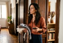 La mia amica mi ha chiesto di badare al suo appartamento per un mese mentre era in viaggio di lavoro — sono passati tre mesi — quando ho visto una sua foto dal posto in cui si trovava davvero, ho capito subito che dovevo darle una lezione   