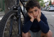 La vicina ha “regalato” a mio figlio una vecchia bicicletta, ma la sua frase una settimana dopo mi ha fatto vedere tutto in modo diverso…