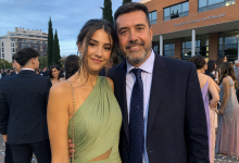 Alla festa di diploma, mia figlia non è arrivata con un compagno di classe, ma con un uomo di quarantacinque anni