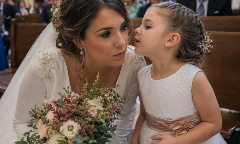 Proprio davanti all’altare, mia figlia di cinque anni mi ha tirato bruscamente il vestito e mi ha detto che aveva appena visto il mio futuro marito baciare un’altra donna